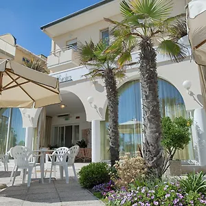 *** Hotel Esedra Italie